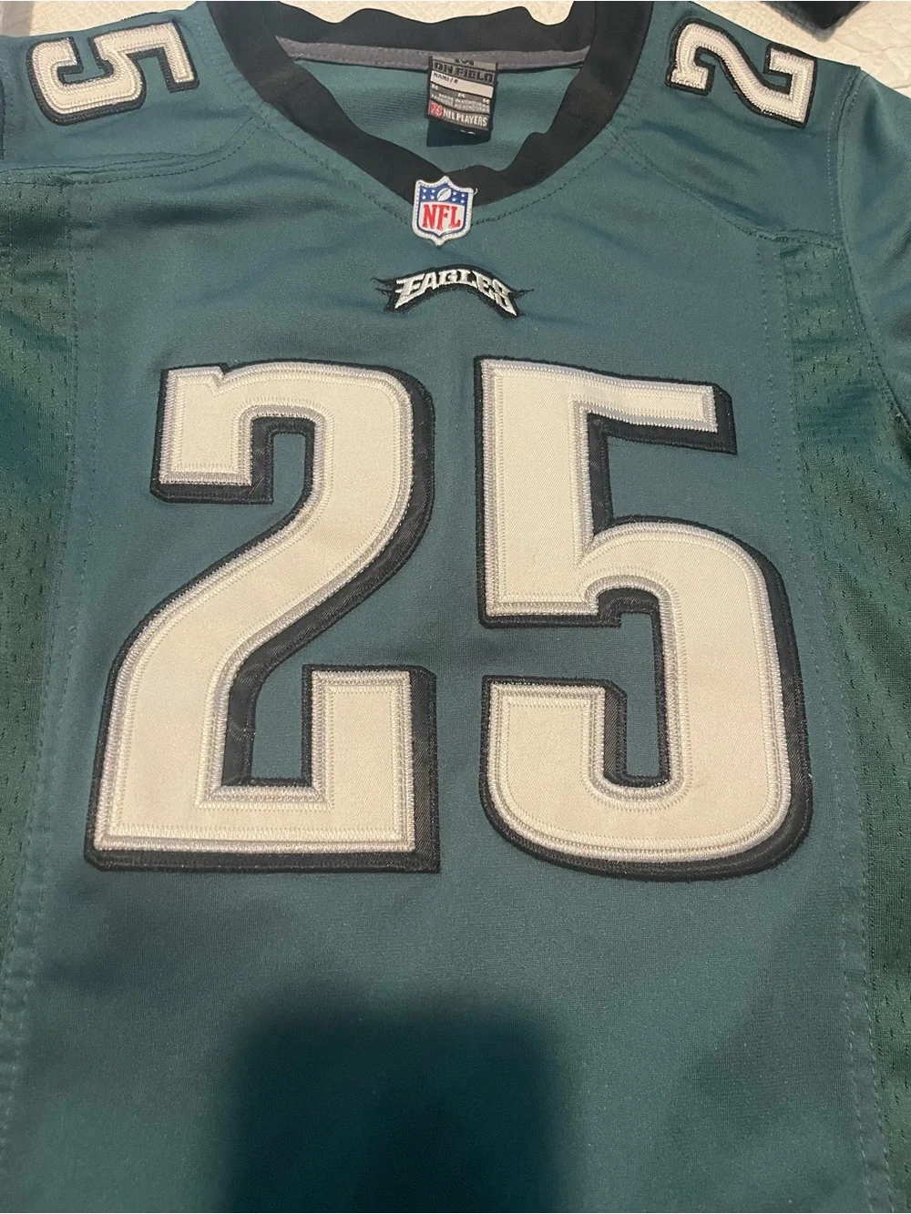 NFL Nike Youth Size M 25 McCoy short sleeve Jersey